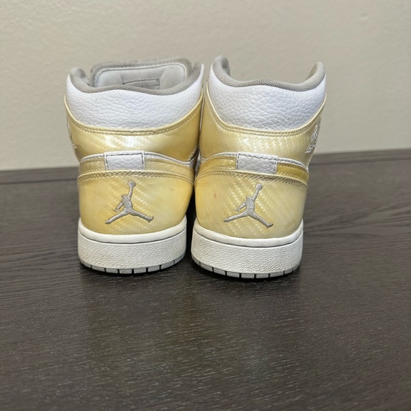 Air Jordan 1 Phat White Wolf Grey White/Wolf Grey-White - Picture 9 of 11